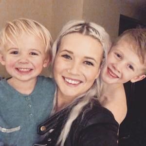 Meet your Posher, Shea'laree